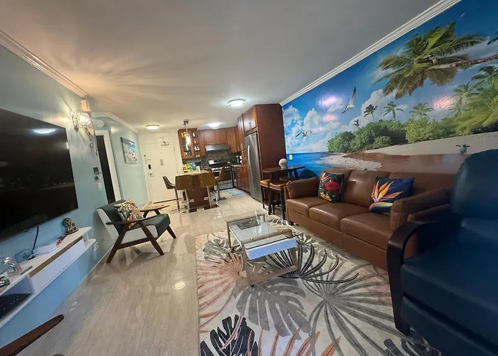 Aloha Waikiki Condo 2Beds, 2Baths, Free Parking.