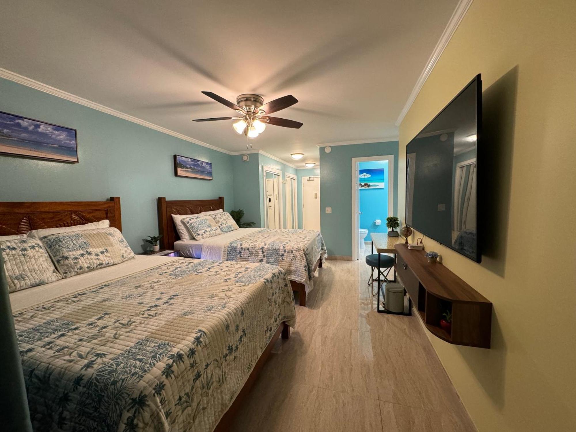 Apartment Aloha Waikiki 2beds, 2baths, Free Parking. Honolulu