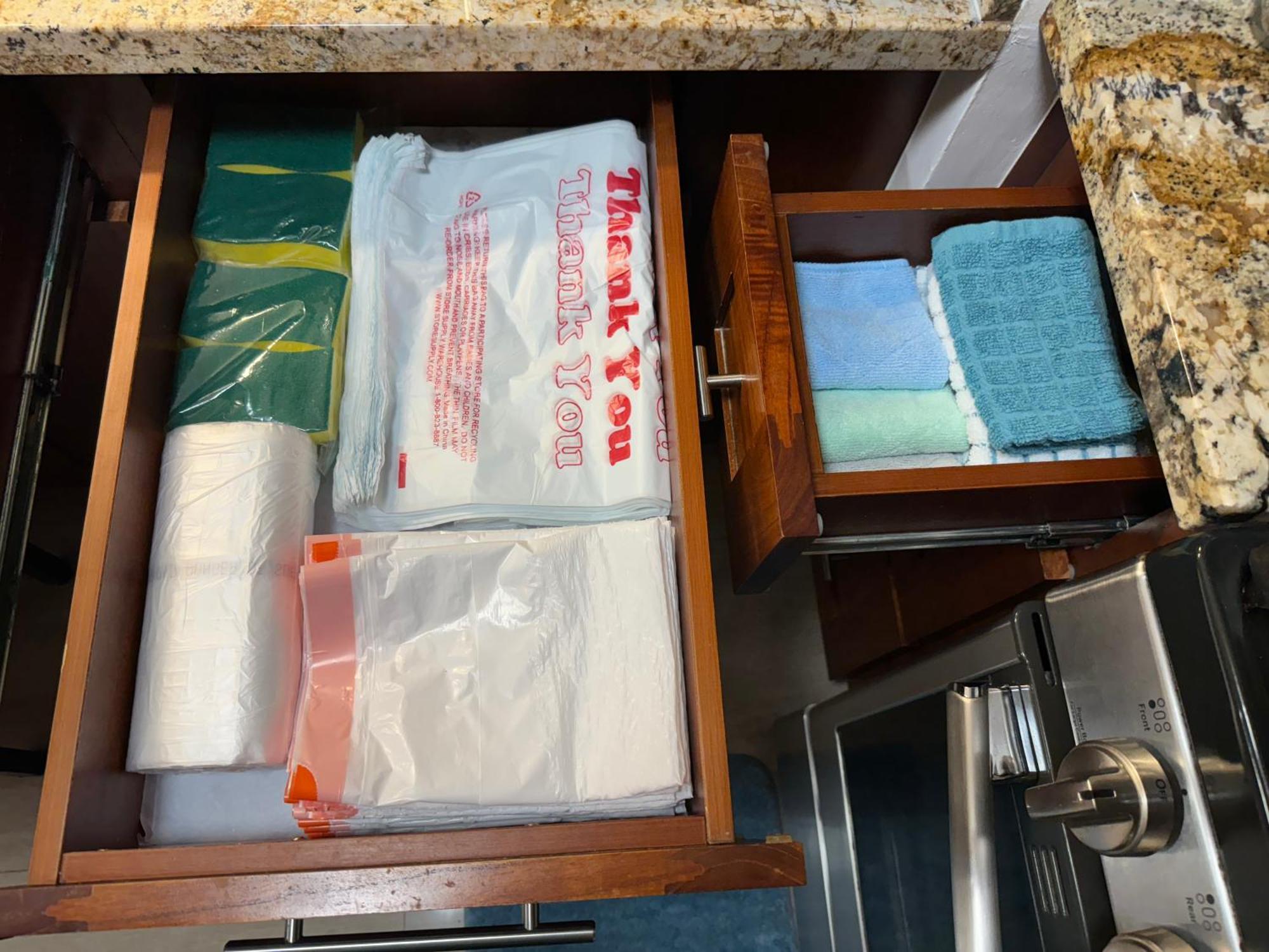 Apartment Aloha Waikiki 2beds, 2baths, Free Parking. Honolulu